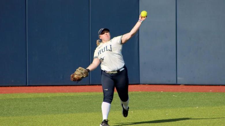 365英国上市杜波依斯分校 senior Paige Pleta throws the ball in from the outfield during a recent home game at Heindl Field in 杜波依斯.